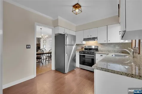 17 Lane Avenue West Caldwell NJ 07006