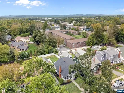 17 Lane Avenue West Caldwell NJ 07006