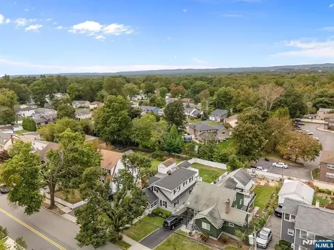 17 Lane Avenue West Caldwell NJ 07006