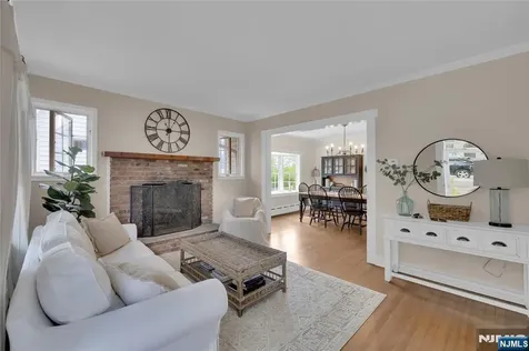 17 Lane Avenue West Caldwell NJ 07006