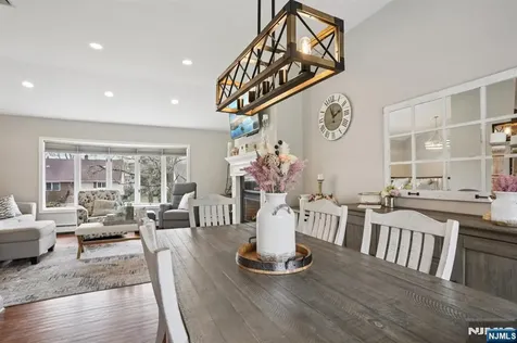116 Carol Place Wayne NJ 07470