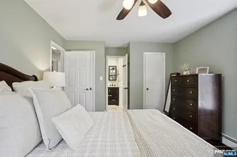 116 Carol Place Wayne NJ 07470
