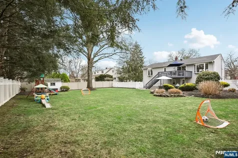 116 Carol Place Wayne NJ 07470