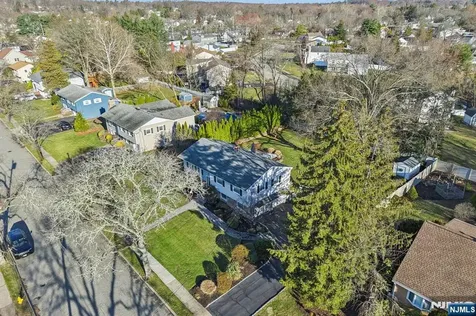 116 Carol Place Wayne NJ 07470