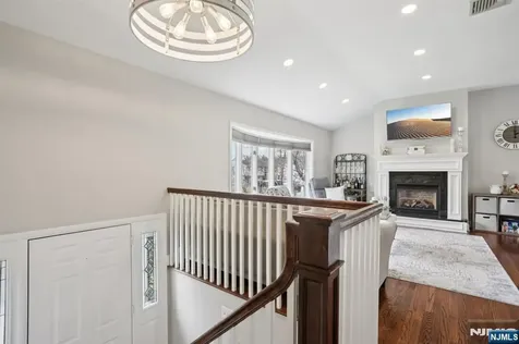 116 Carol Place Wayne NJ 07470