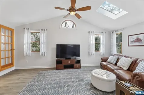 38 Madison Avenue Demarest NJ 07627