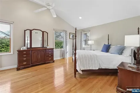 38 Madison Avenue Demarest NJ 07627