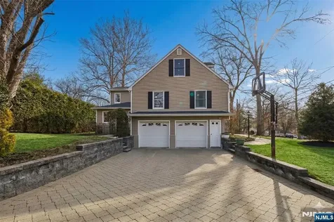 38 Madison Avenue Demarest NJ 07627
