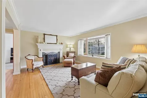 38 Madison Avenue Demarest NJ 07627