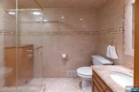 512 Van Bussum Avenue Garfield NJ 07026