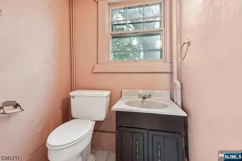 60 Berkeley Avenue Bloomfield NJ 07003