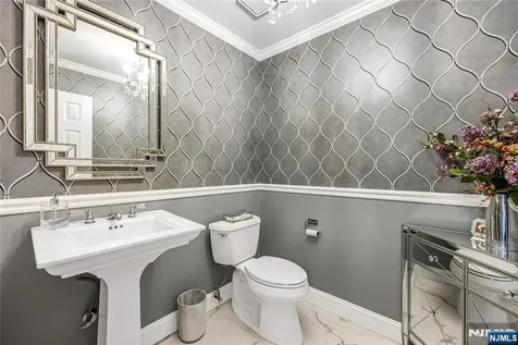89 Fisher Road Mahwah NJ 07430