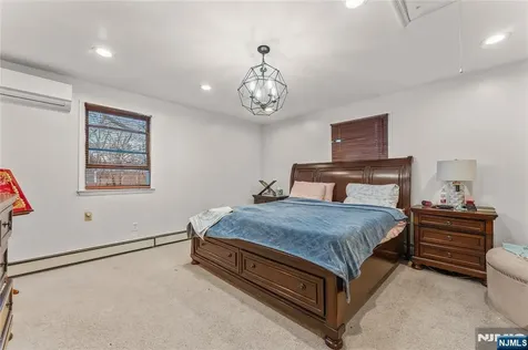 83 Village Road Pequannock Township NJ 07444