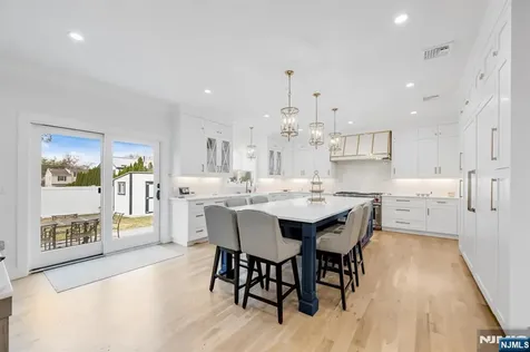 495 Wilson Avenue Paramus NJ 07652