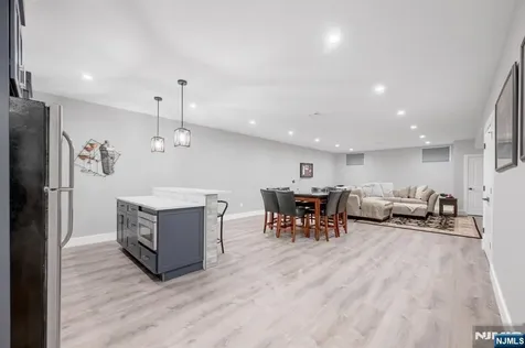 495 Wilson Avenue Paramus NJ 07652