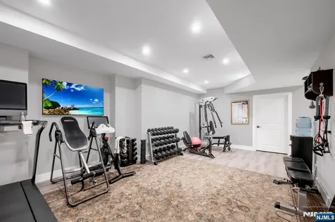 495 Wilson Avenue Paramus NJ 07652