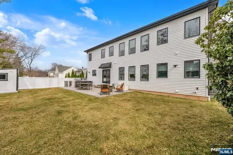 495 Wilson Avenue Paramus NJ 07652