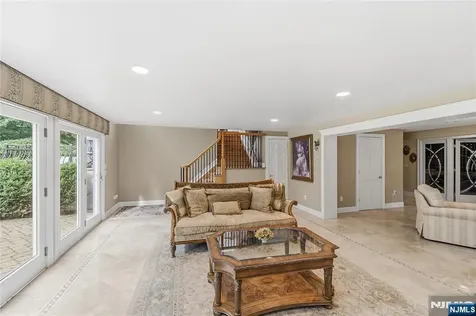 136 Willow Drive Old Tappan NJ 07675