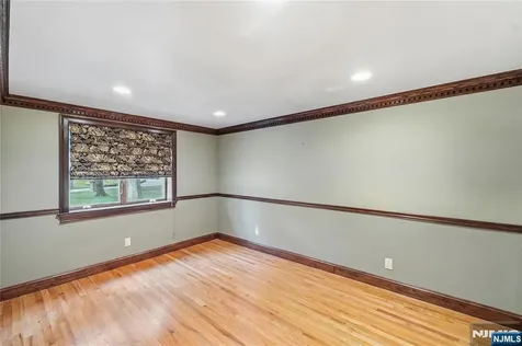136 Willow Drive Old Tappan NJ 07675
