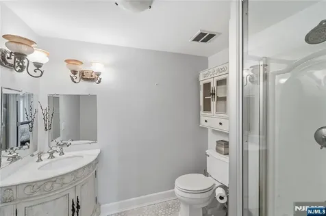 136 Willow Drive Old Tappan NJ 07675