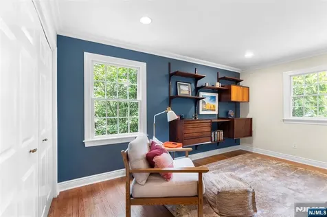 565 Dorchester Drive River Vale NJ 07675