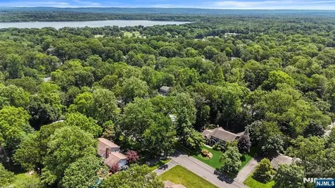565 Dorchester Drive River Vale NJ 07675