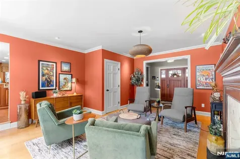 565 Dorchester Drive River Vale NJ 07675