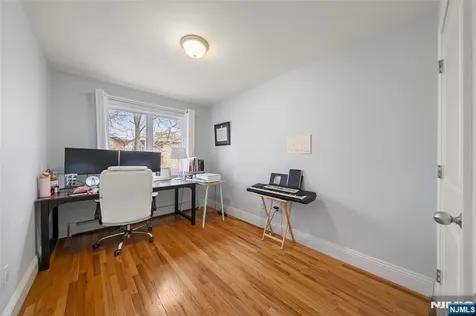 236 Columbus Avenue Palisades Park NJ 07650