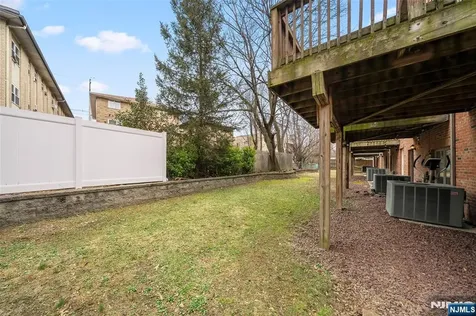 236 Columbus Avenue Palisades Park NJ 07650