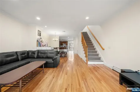 236 Columbus Avenue Palisades Park NJ 07650