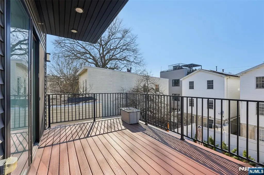 431 Palisade Avenue Jersey City NJ 07307
