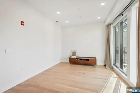 431 Palisade Avenue Jersey City NJ 07307