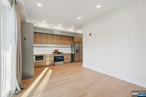 431 Palisade Avenue Jersey City NJ 07307