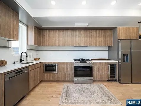 431 Palisade Avenue Jersey City NJ 07307