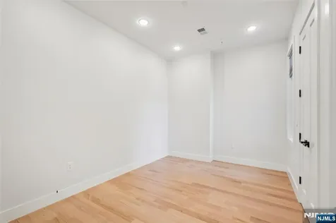 431 Palisade Avenue Jersey City NJ 07307