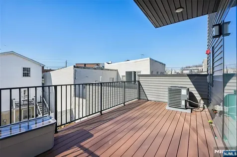 431 Palisade Avenue Jersey City NJ 07307