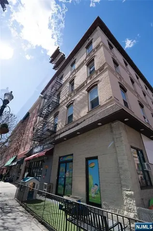 832 Washington Street Hoboken NJ 07030