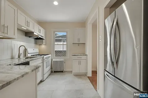 56 Pine Street Verona NJ 07044