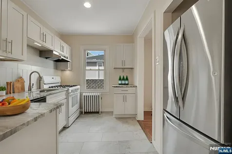 56 Pine Street Verona NJ 07044