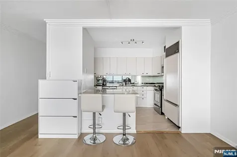 6 Horizon Road Fort Lee NJ 07024