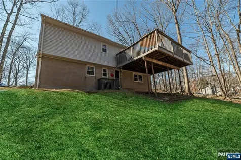 14 Forsgate Drive Ringwood NJ 07456