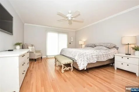 37 Niagara Drive Mahwah NJ 07430