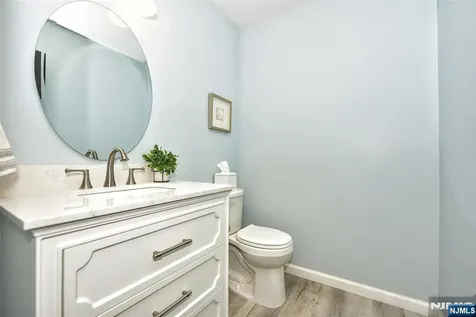 37 Niagara Drive Mahwah NJ 07430