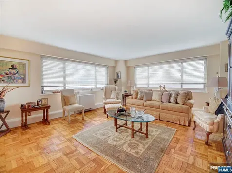 377 S Harrison Street East Orange NJ 07018