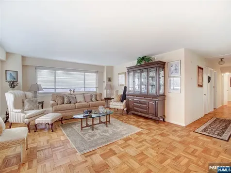 377 S Harrison Street East Orange NJ 07018