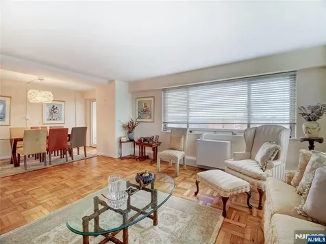 377 S Harrison Street East Orange NJ 07018
