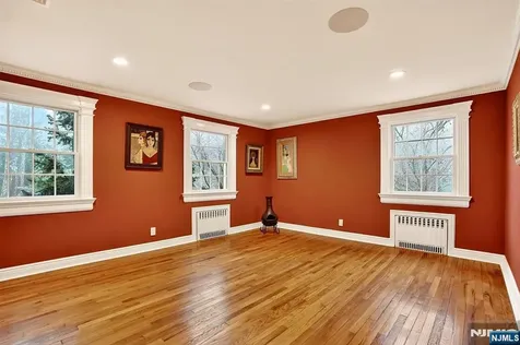 8 Hemlock Lane Kinnelon Borough NJ 07405