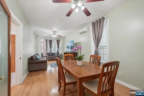 20 Concord Street Jersey City NJ 07306