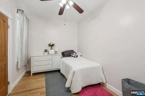 20 Concord Street Jersey City NJ 07306