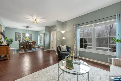 114 Black Oak Trail Jefferson Township NJ 07849
